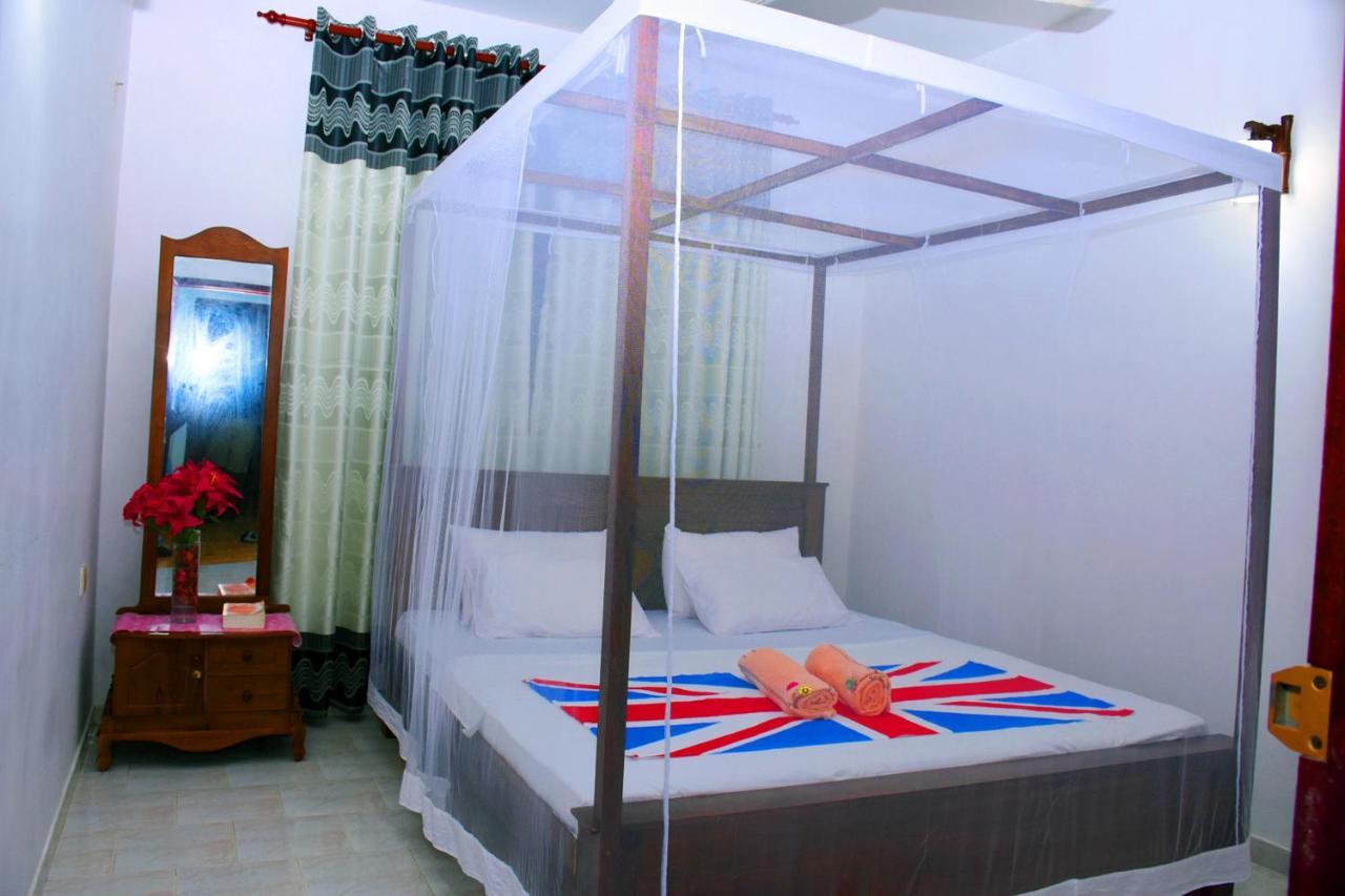Indunil Place Hiriketiya ดิคเวลลา ภายนอก รูปภาพ